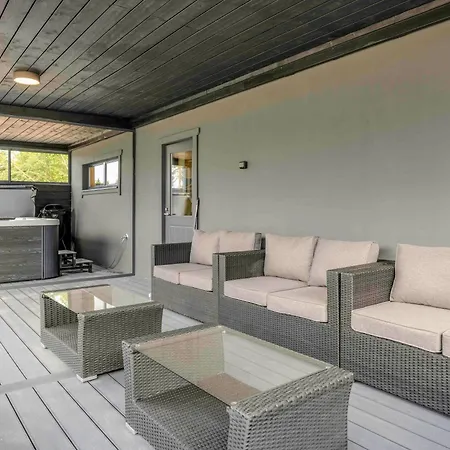 Villa Luksushuvila Helmi *