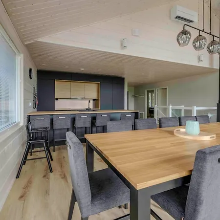 Helmi Incl Jacuzzi, Sauna, Near Arena And Golf וילה *