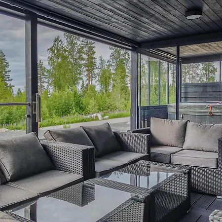 Luksushuvila Helmi Villa Himos