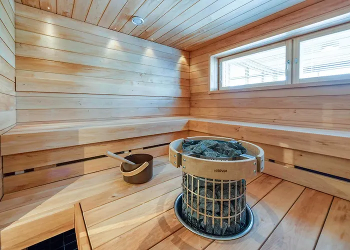 Luksushuvila Helmi וילה *