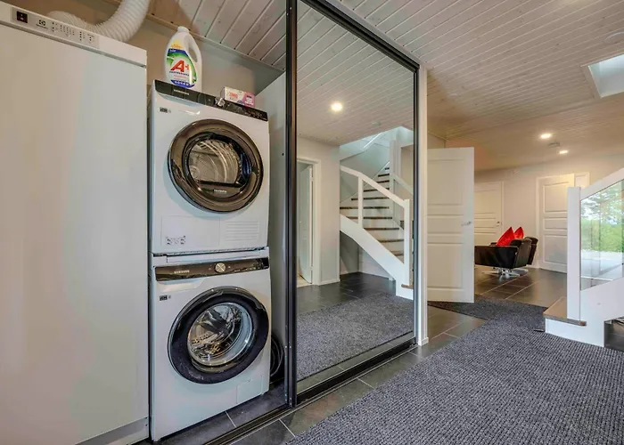 Luksushuvila Helmi וילה Himos