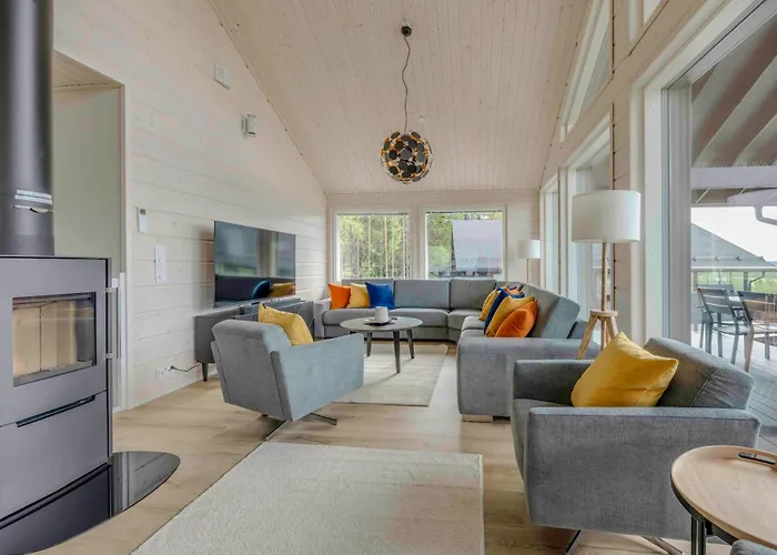 וילה Luksushuvila Helmi Himos